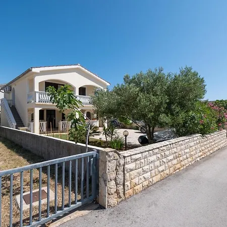 With Parking Space - 20147 * ヴィル