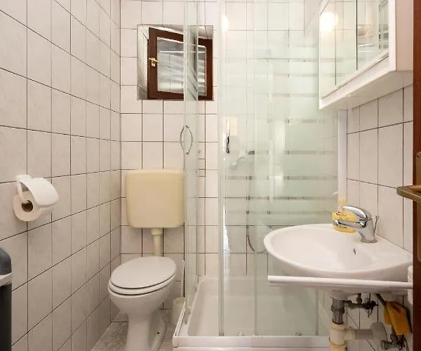 With Parking Space - 20147 * Vir