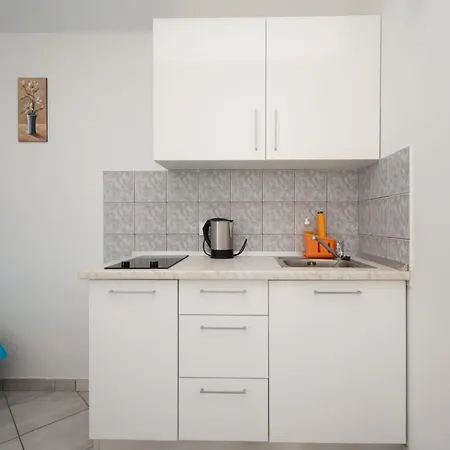 With A Parking Space - 20147 Apartment *