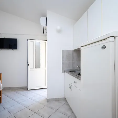 With A Parking Space - 20147 Apartment *